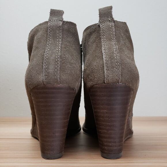Lucky Brand Womens Yesterr Brown Leather Wedge Heels Ankle‎ Bootie Shoes 7.5M - Picture 3 of 7